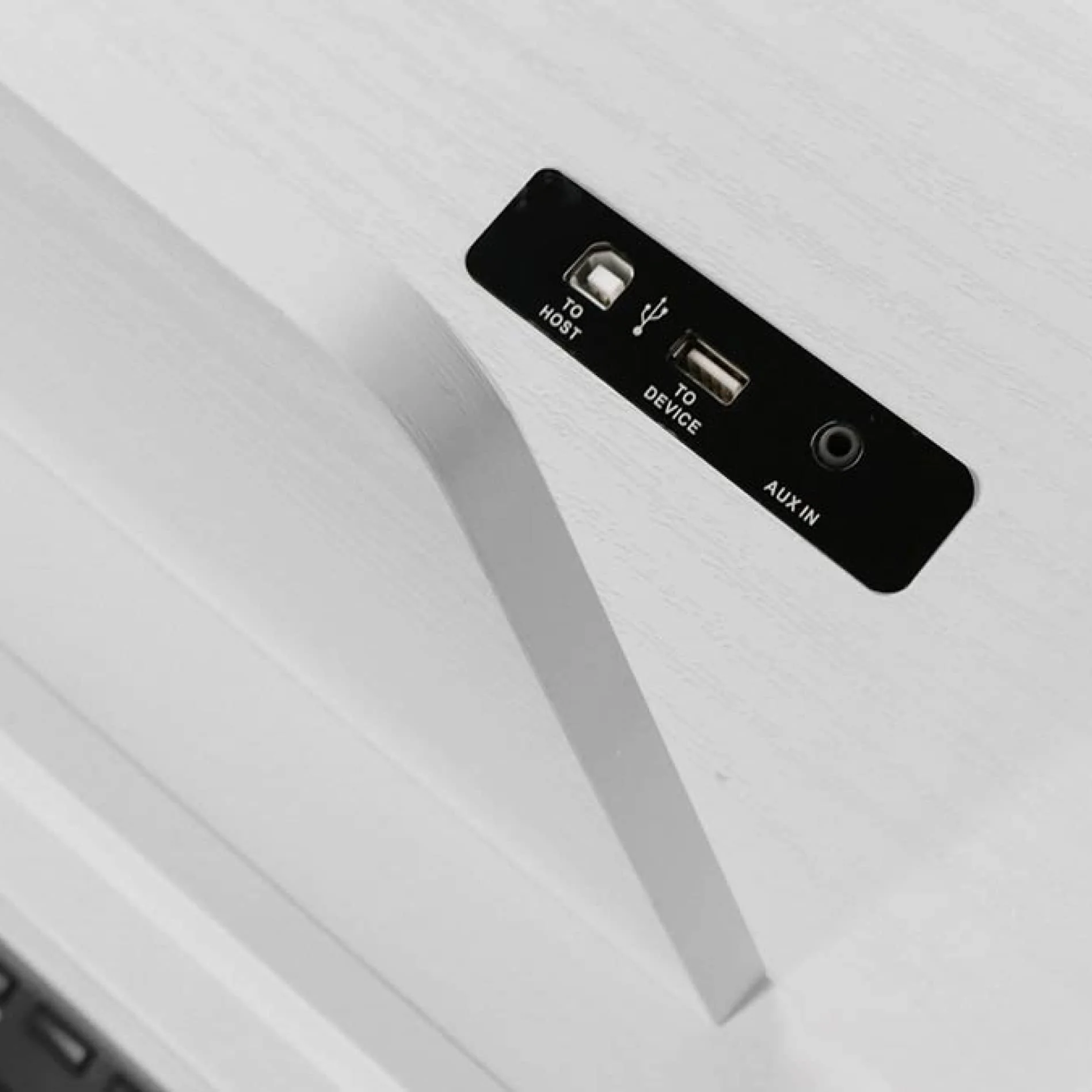 Цифровое пианино Medeli DP420K GW - фото 4