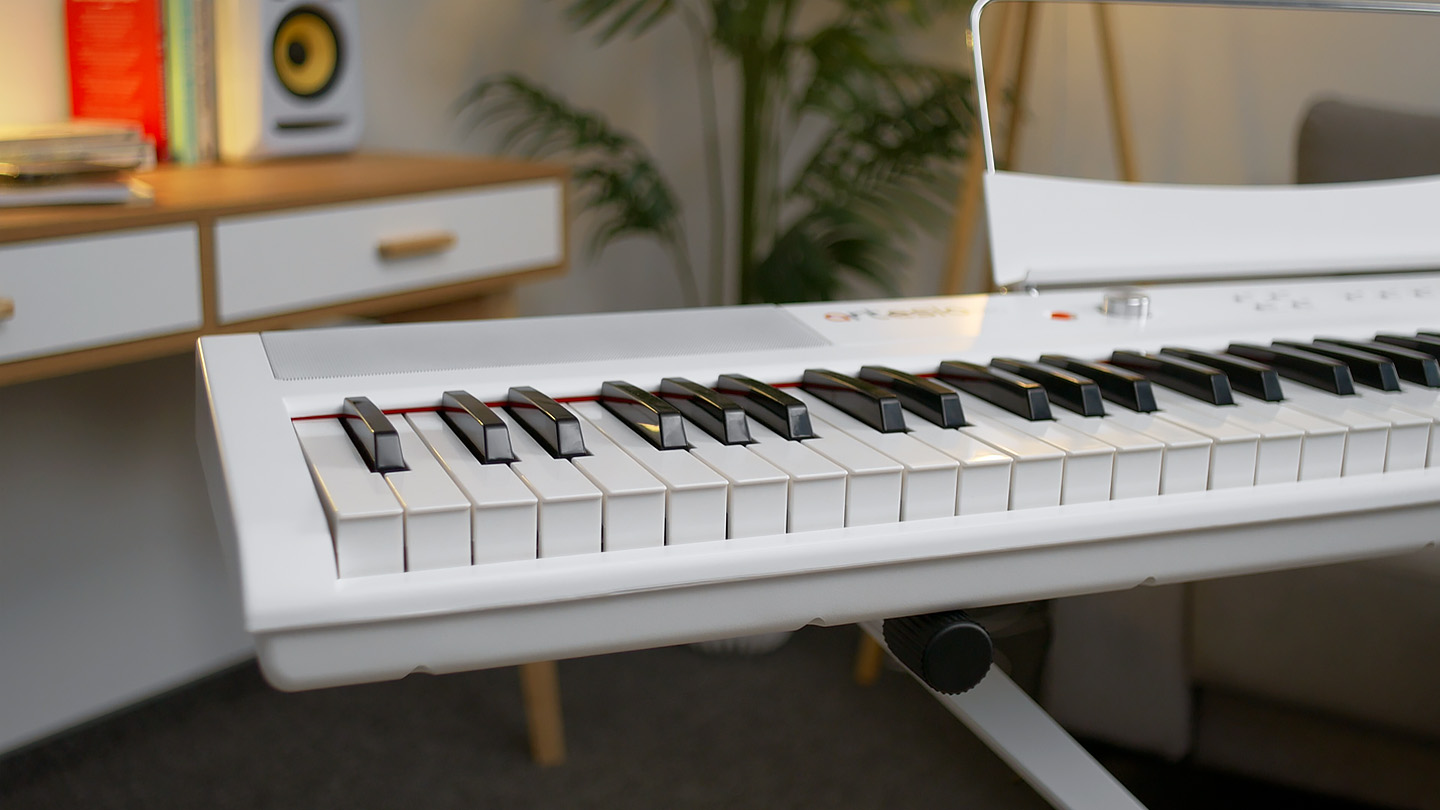 Цифровое пианино Artesia Performer White - фото 1