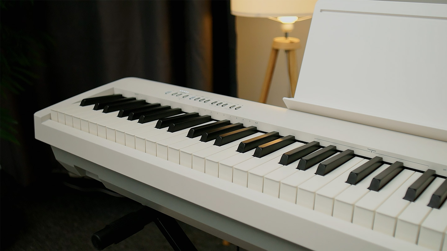 Цифровое пианино Roland FP-30X-WH - фото 2