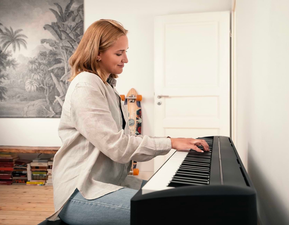 Цифровое пианино Kawai ES120 B - фото 2