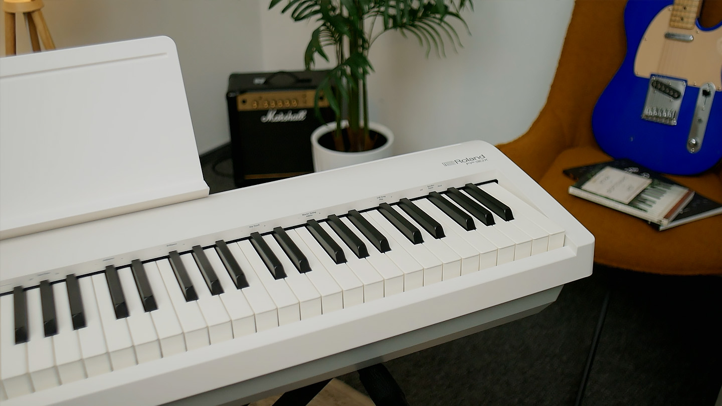 Цифровое пианино Roland FP-30X-WH - фото 5