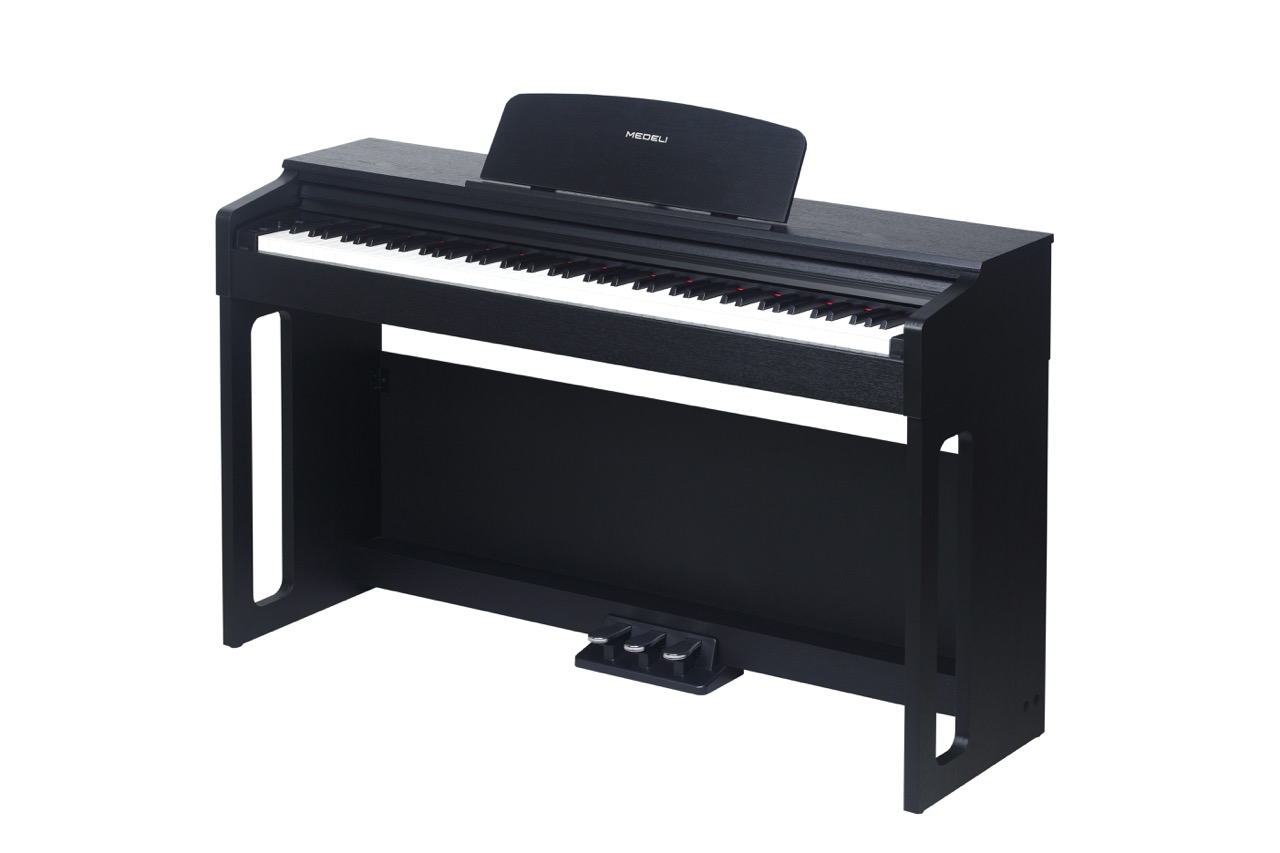 Цифровое пианино Medeli UP82 BK