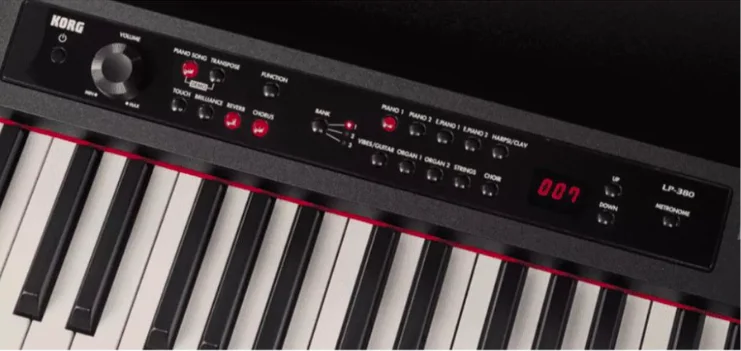 Традиционно удобное управление Korg